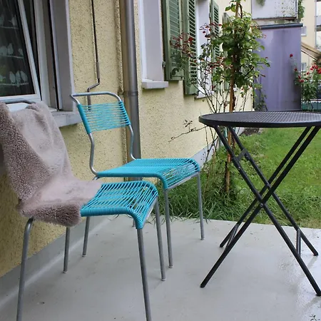 With Sun Terrace Lägenhet