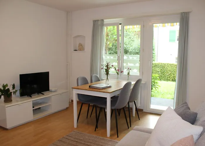 Lägenhet With Sun Terrace *